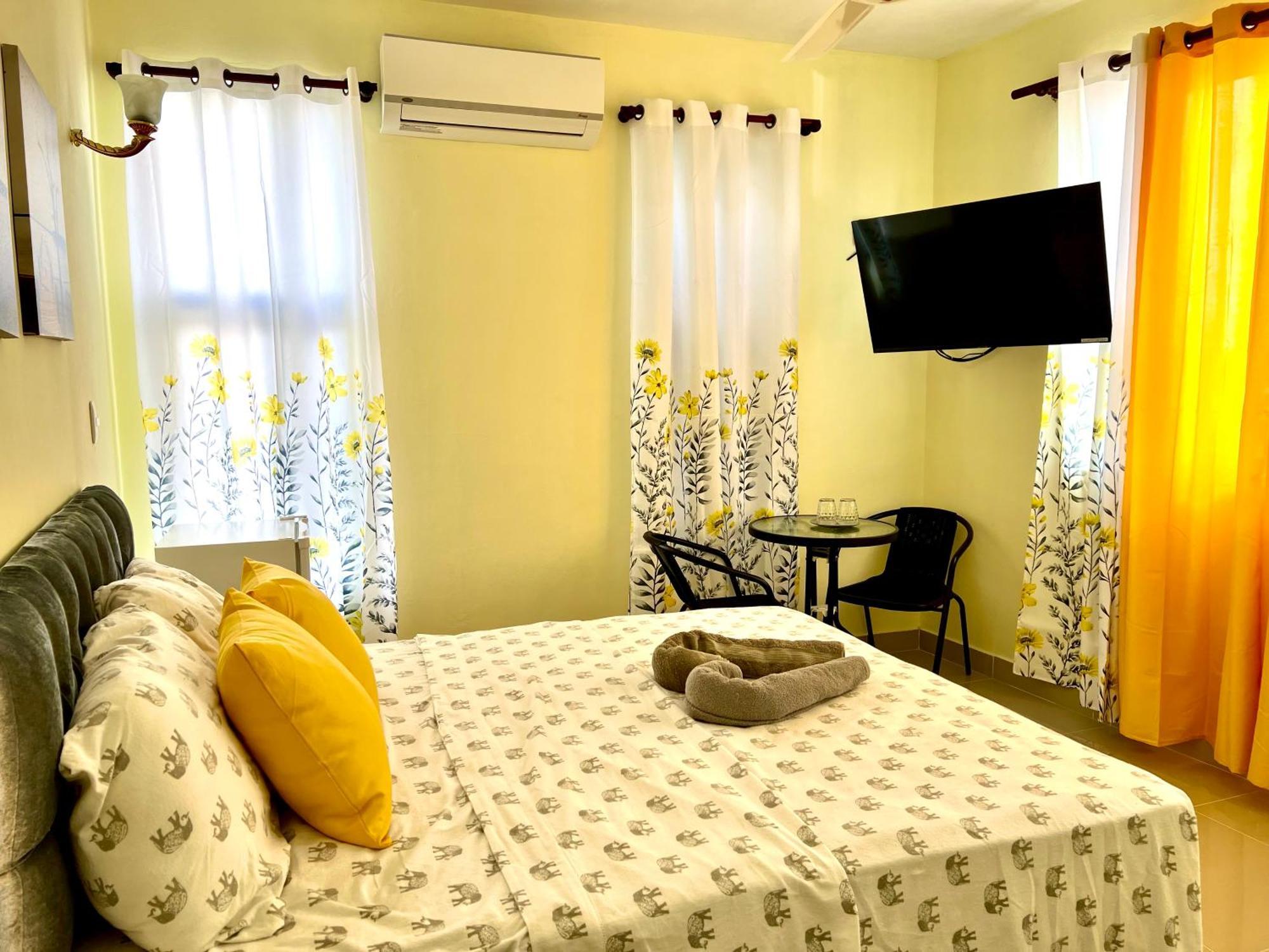 Hotel Maria Bonita Higueey Bagian luar foto